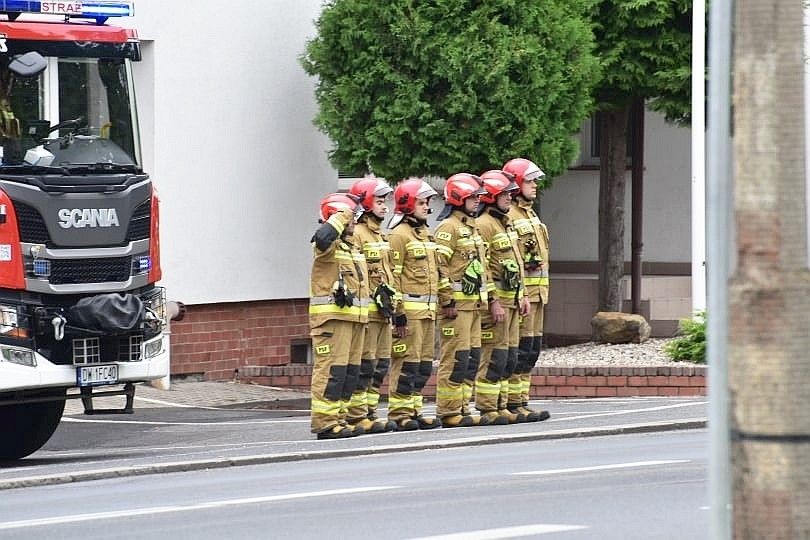 Strażacy z Bolesławca uczcili pamięć Powstańców Warszawskich