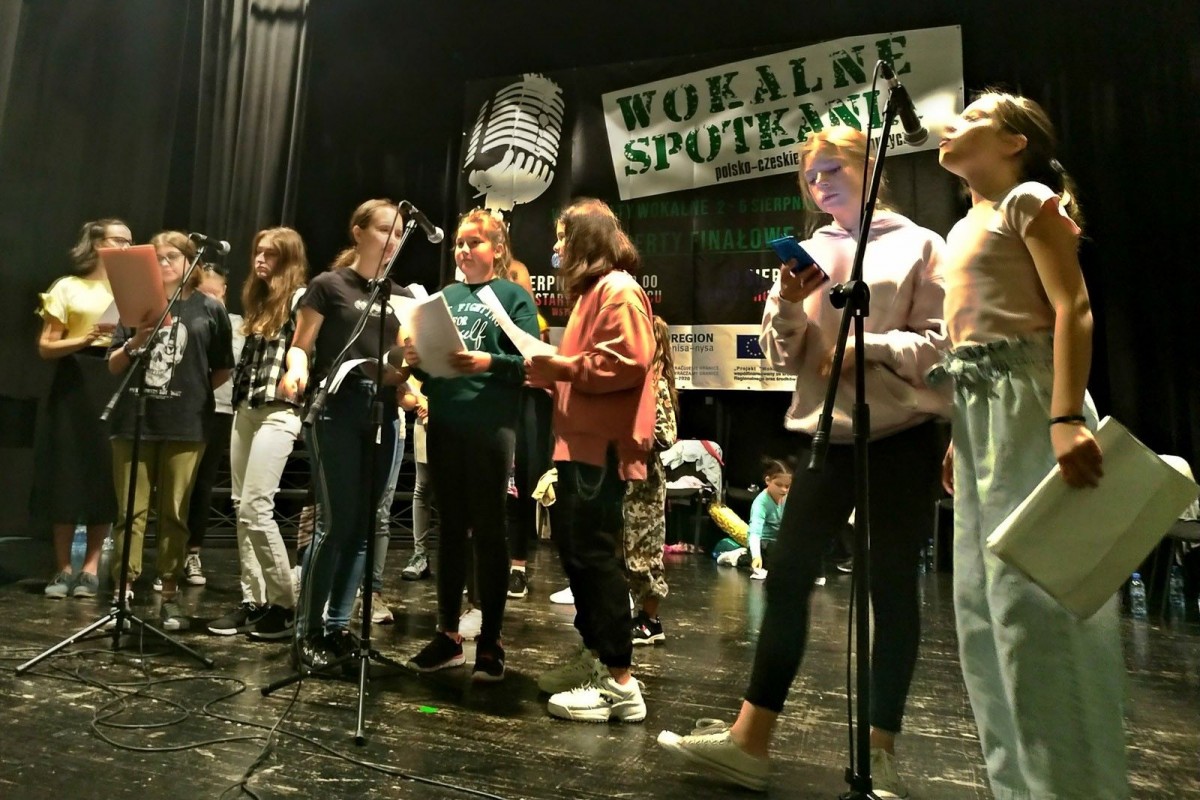 Polsko-czeskie warsztaty wokalne dla dzieci i młodzieży w MDK w Bolesławcu