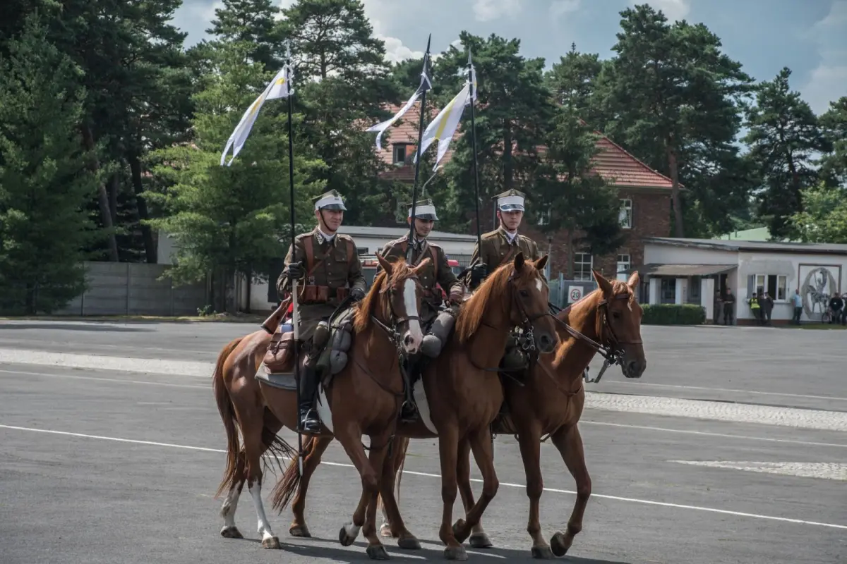Święto 10 Brygady Kawalerii Pancernej w Świętoszowie