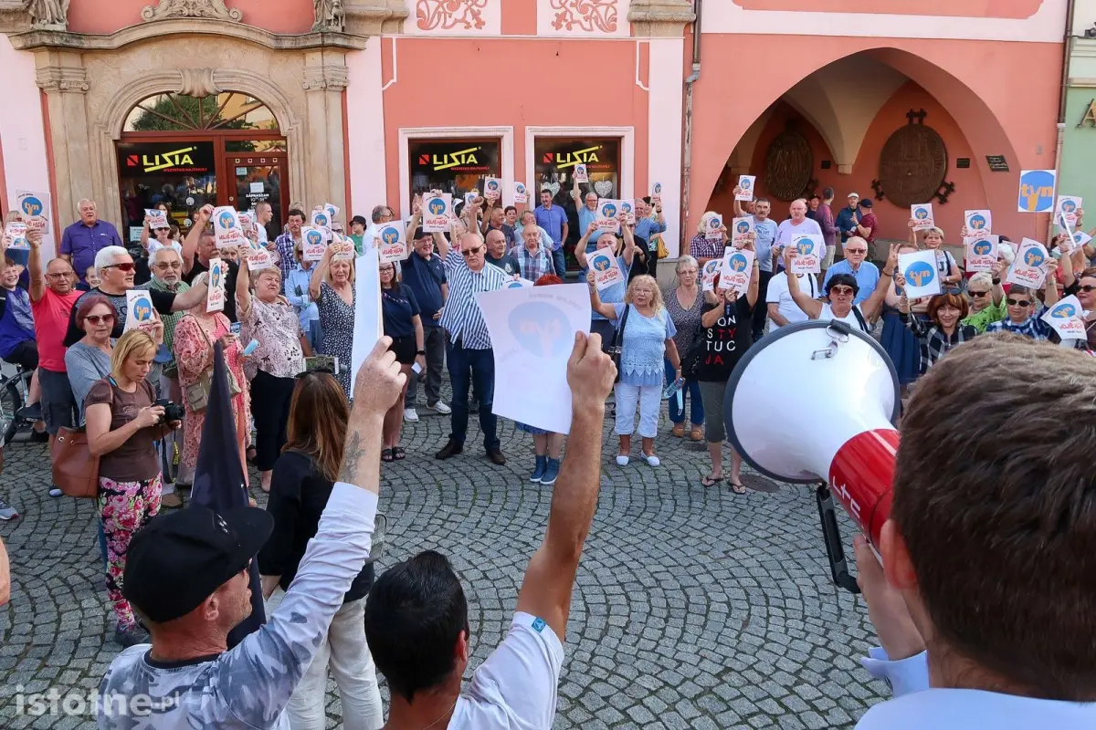Protest w obronie TVN