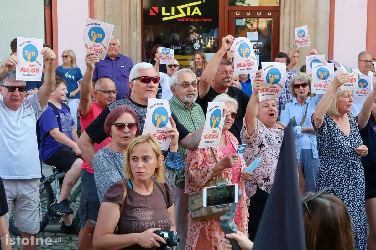 Protest w obronie TVN