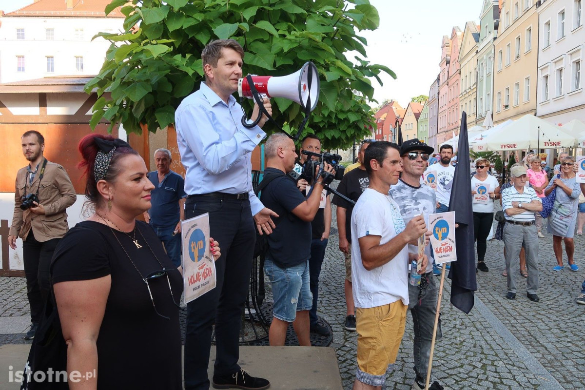 Protest w obronie TVN