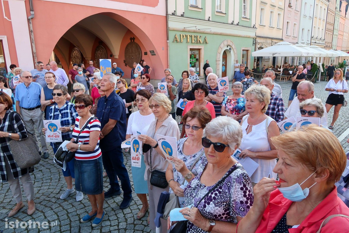 Protest w obronie TVN