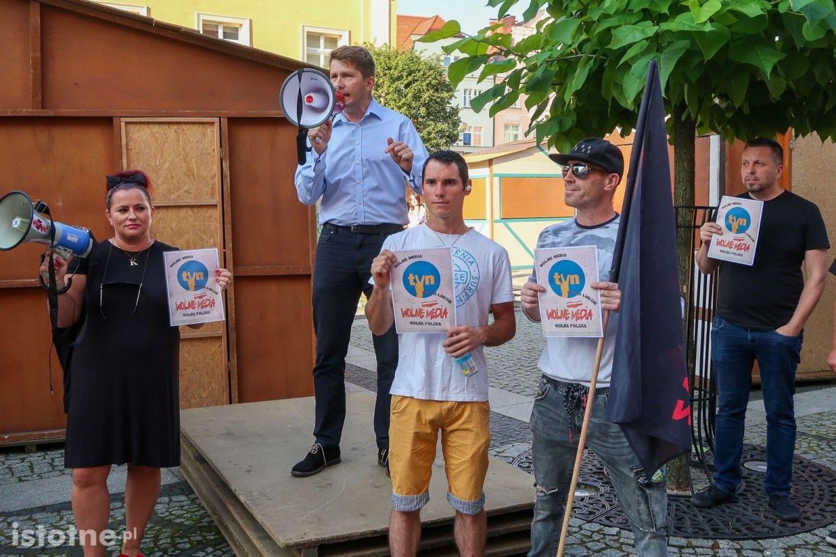 Protest w obronie TVN