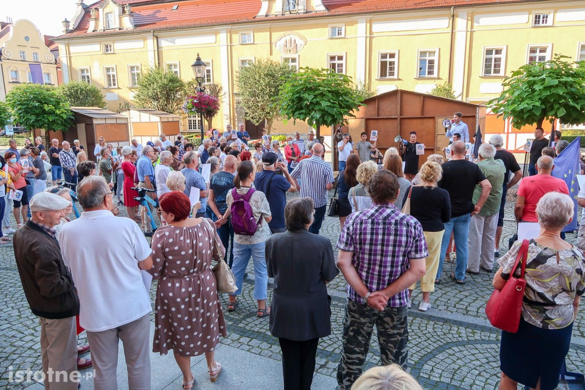 Protest w obronie TVN