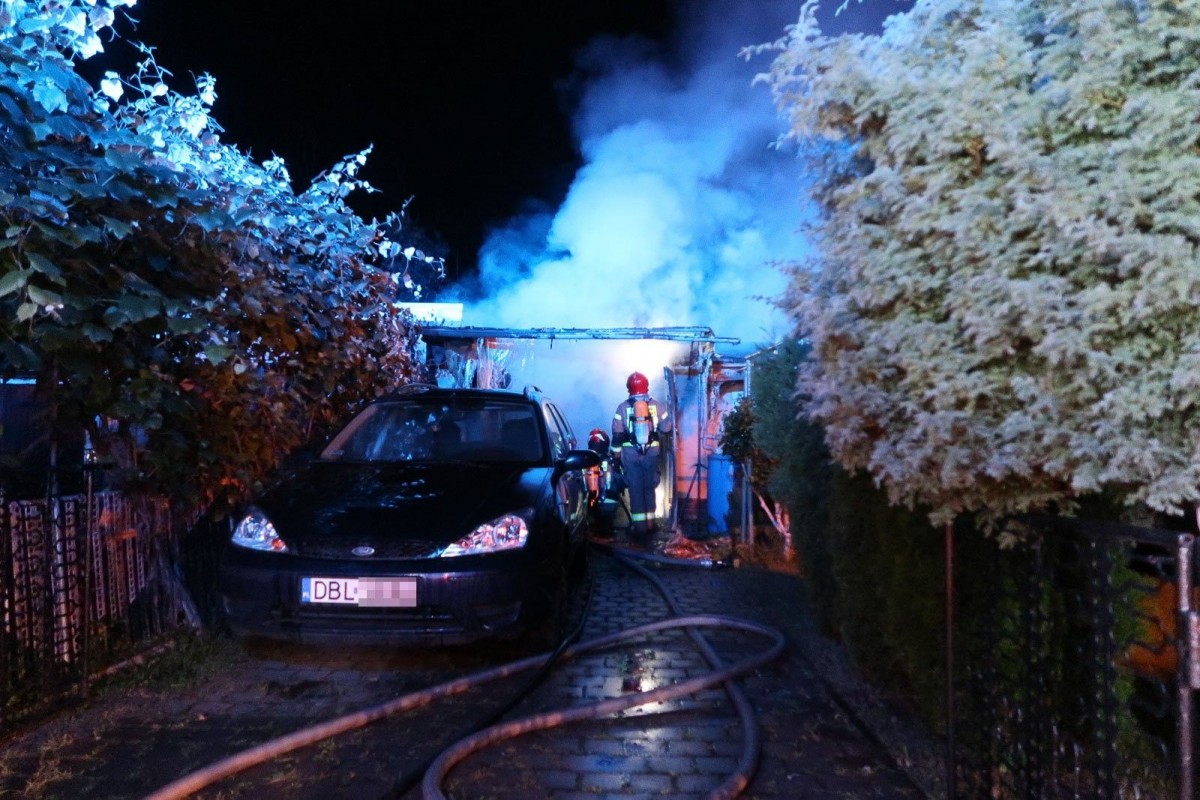 Poważny pożar garażu przy ulicy Gdańskiej