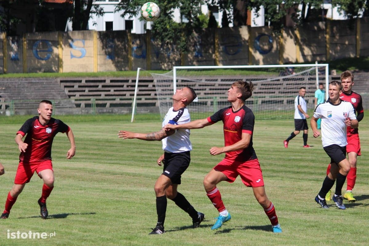 BKS wysoko wygrywa z Twardym Świętoszów