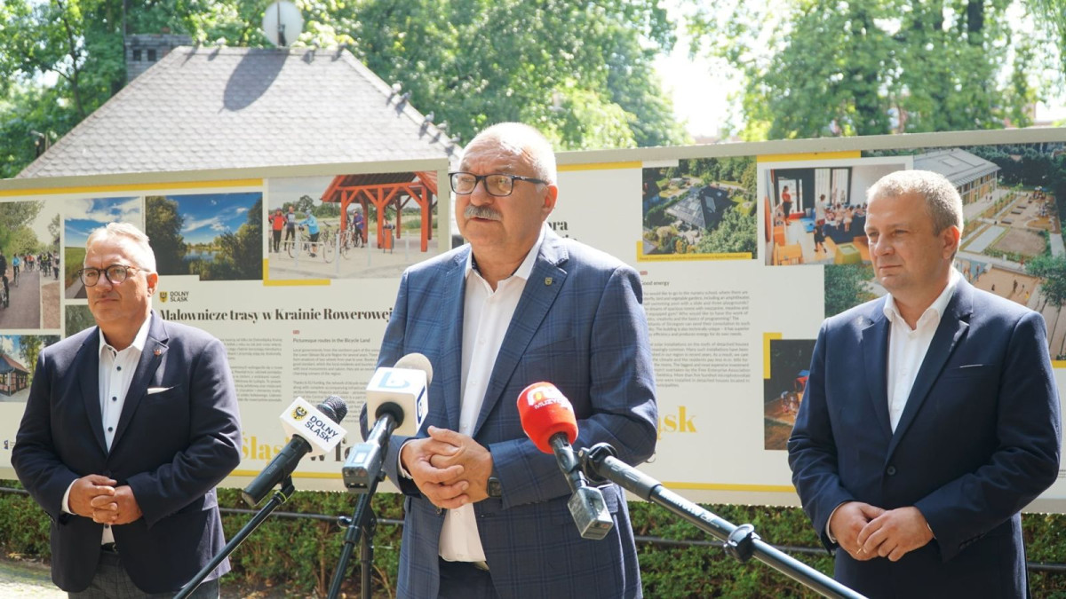 Wystawa plenerowa „Dolny Śląsk w formie” na bolesławieckich plantach