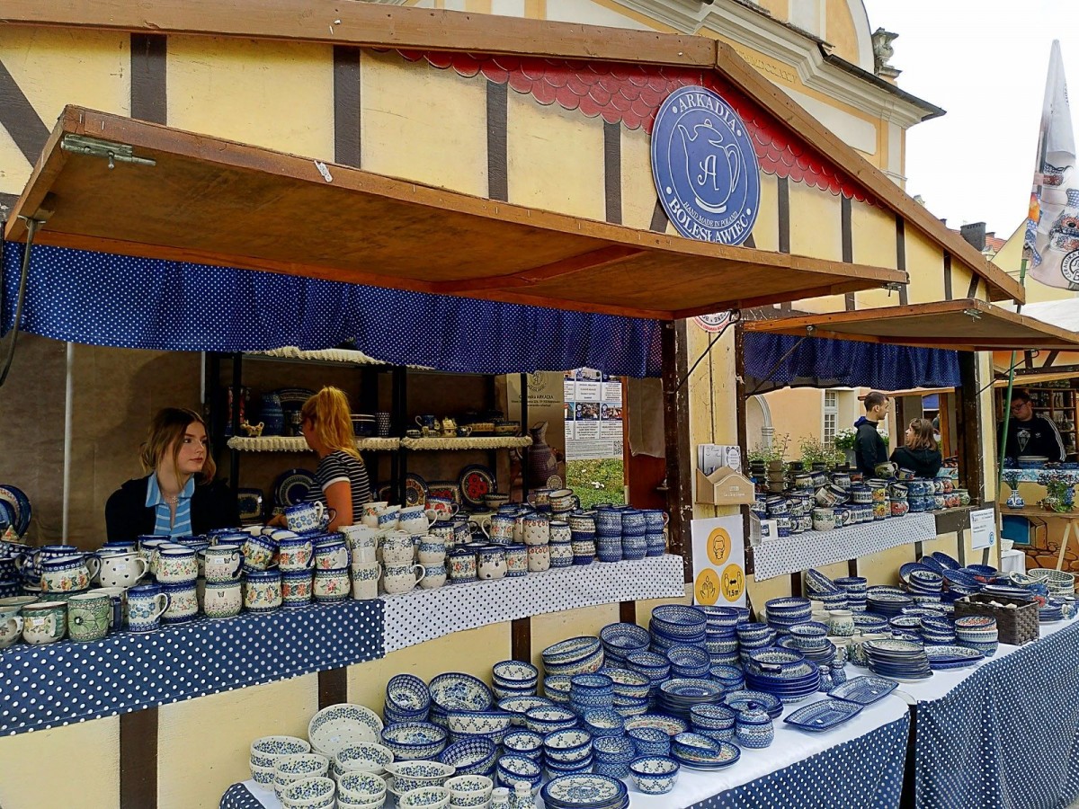 27. Bolesławieckie Dni Ceramiki dzień pierwszy targów