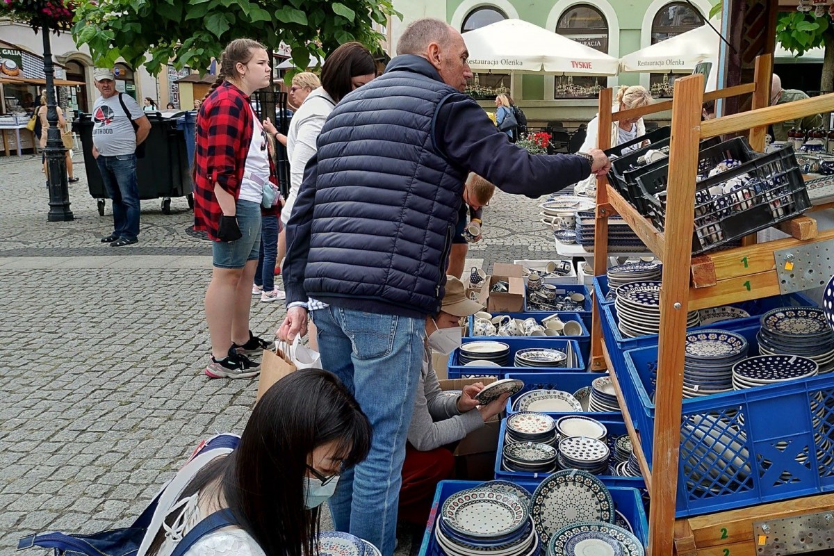 27. Bolesławieckie Dni Ceramiki dzień pierwszy targów