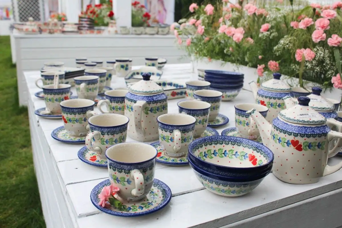 Ceramiczny ogród przy Ceramice Artystycznej