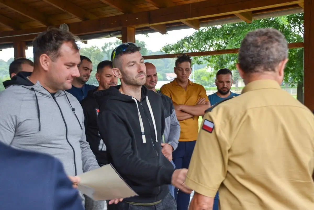 Mistrzostwa straży pożarnej w siatkówce plażowej w Bolesławcu – uroczystość finałowa
