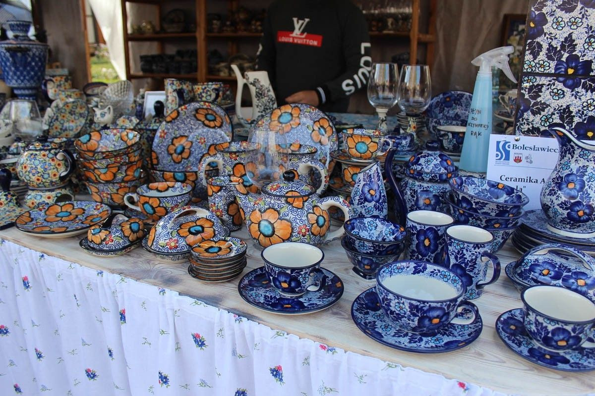 Targi ceramiczne na bolesławieckim rynku - piątek