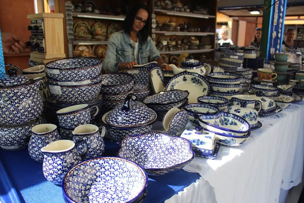 Targi ceramiczne na bolesławieckim rynku - piątek