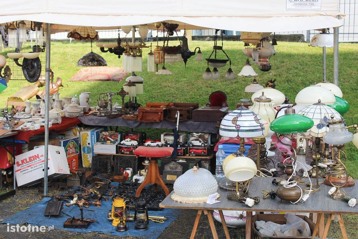 Giełda staroci, ul. Bankowa