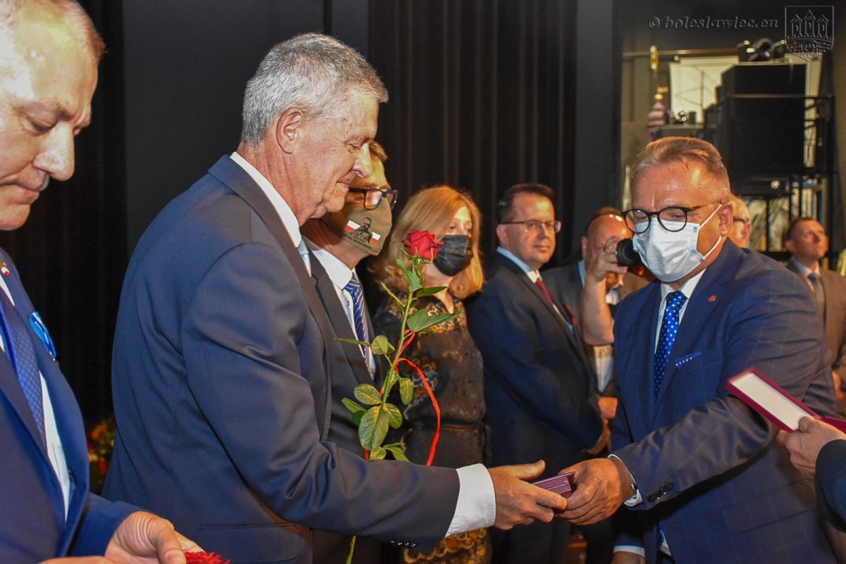 Uhonorowano bolesławieckich medyków, patriotów i zasłużonych dla naszego miasta