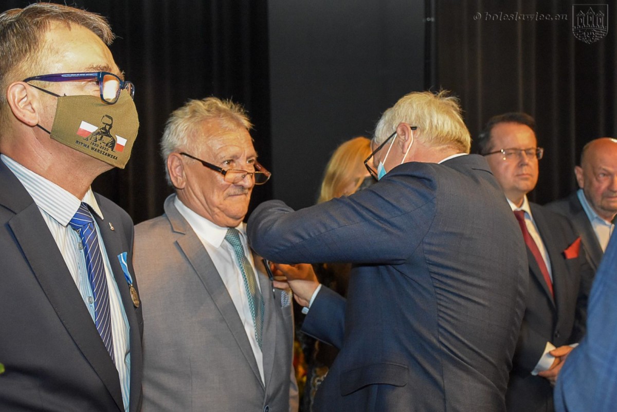 Uhonorowano bolesławieckich medyków, patriotów i zasłużonych dla naszego miasta