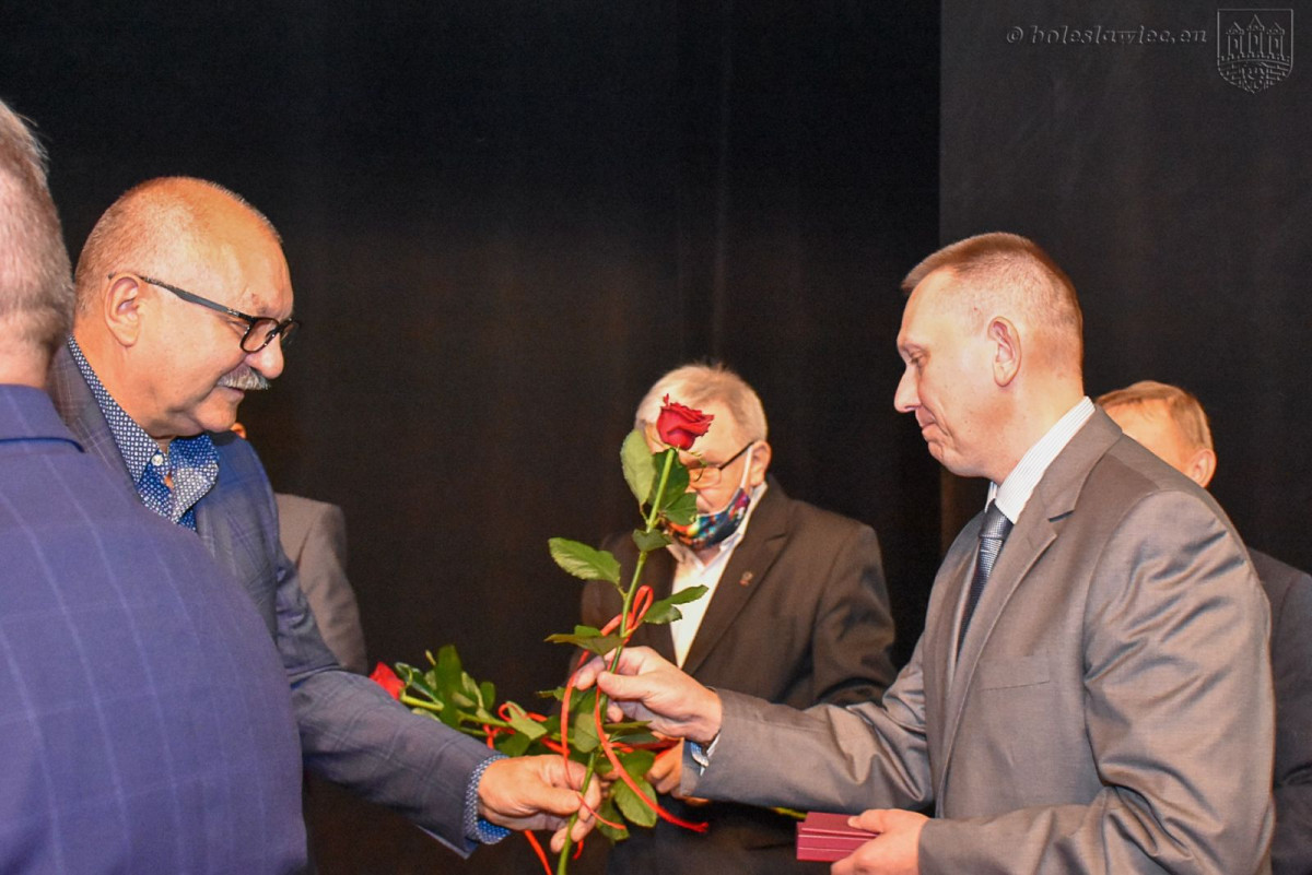 Uhonorowano bolesławieckich medyków, patriotów i zasłużonych dla naszego miasta