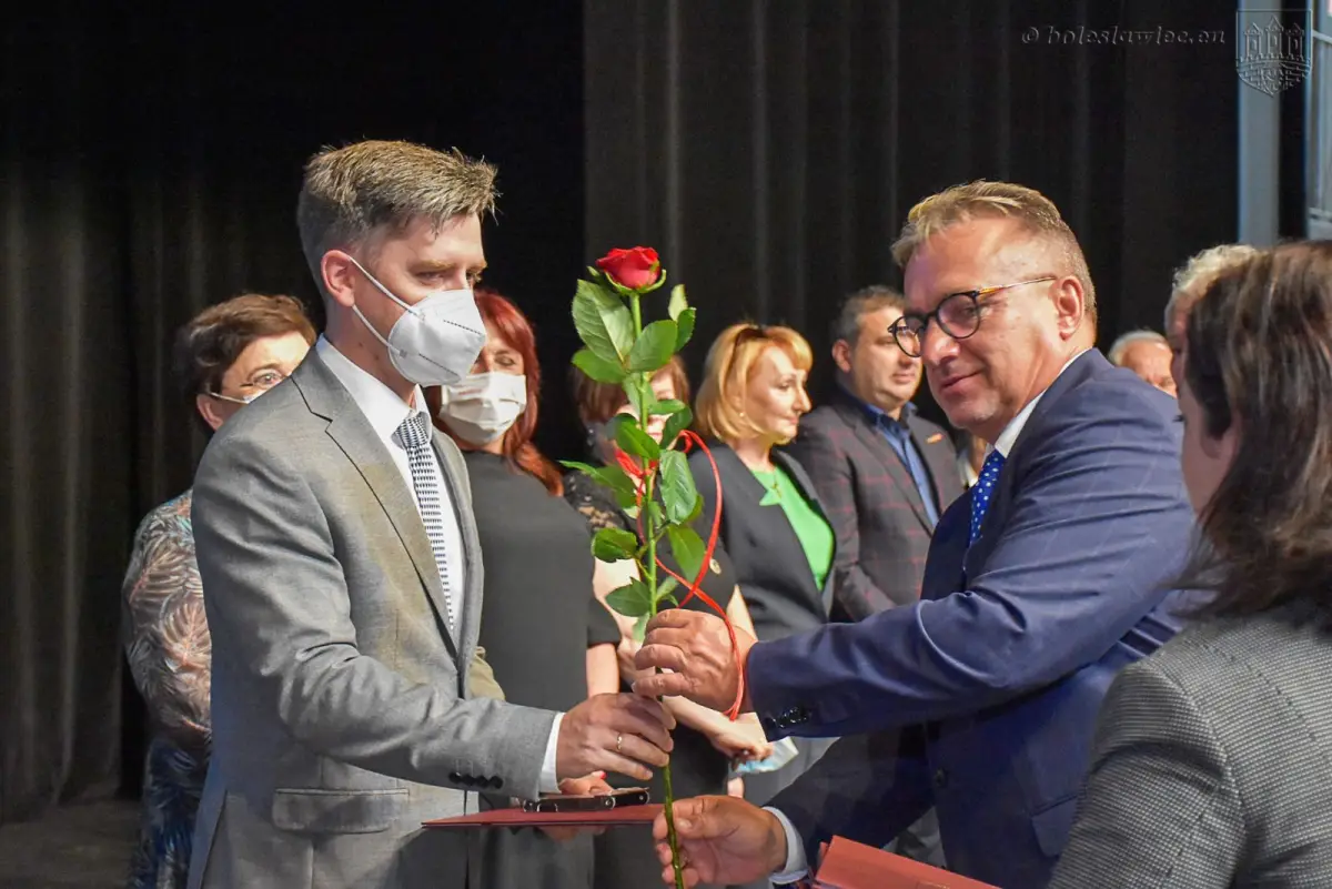 Uhonorowano bolesławieckich medyków, patriotów i zasłużonych dla naszego miasta
