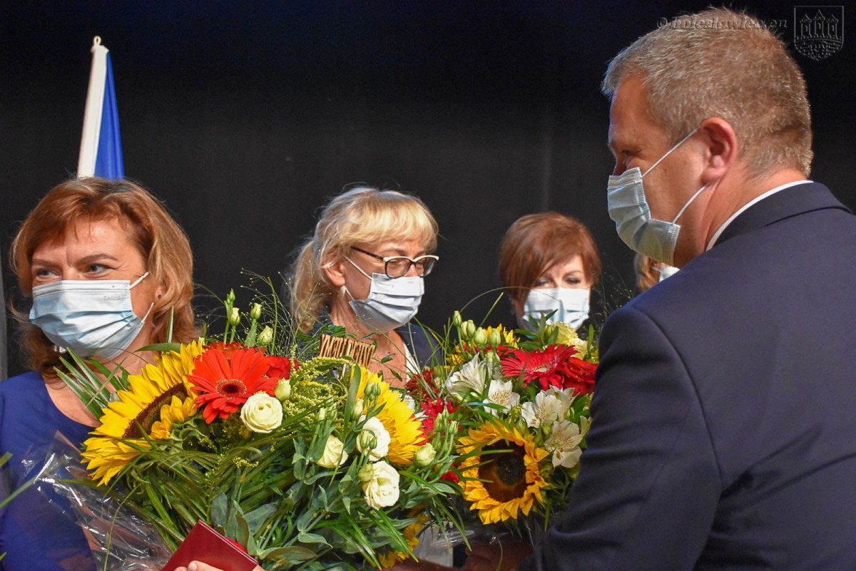 Uhonorowano bolesławieckich medyków, patriotów i zasłużonych dla naszego miasta