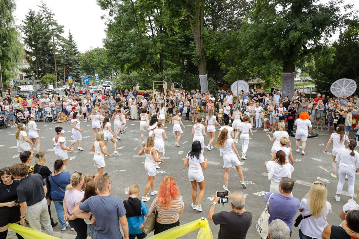 Występ Zumby na Glina Show 2021