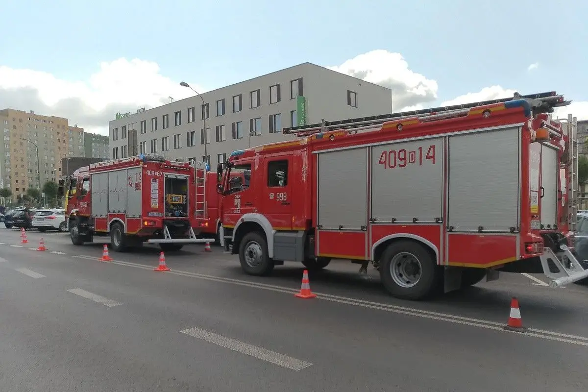 Ćwiczenia strażackie przy hotelu Ibis w Bolesławcu