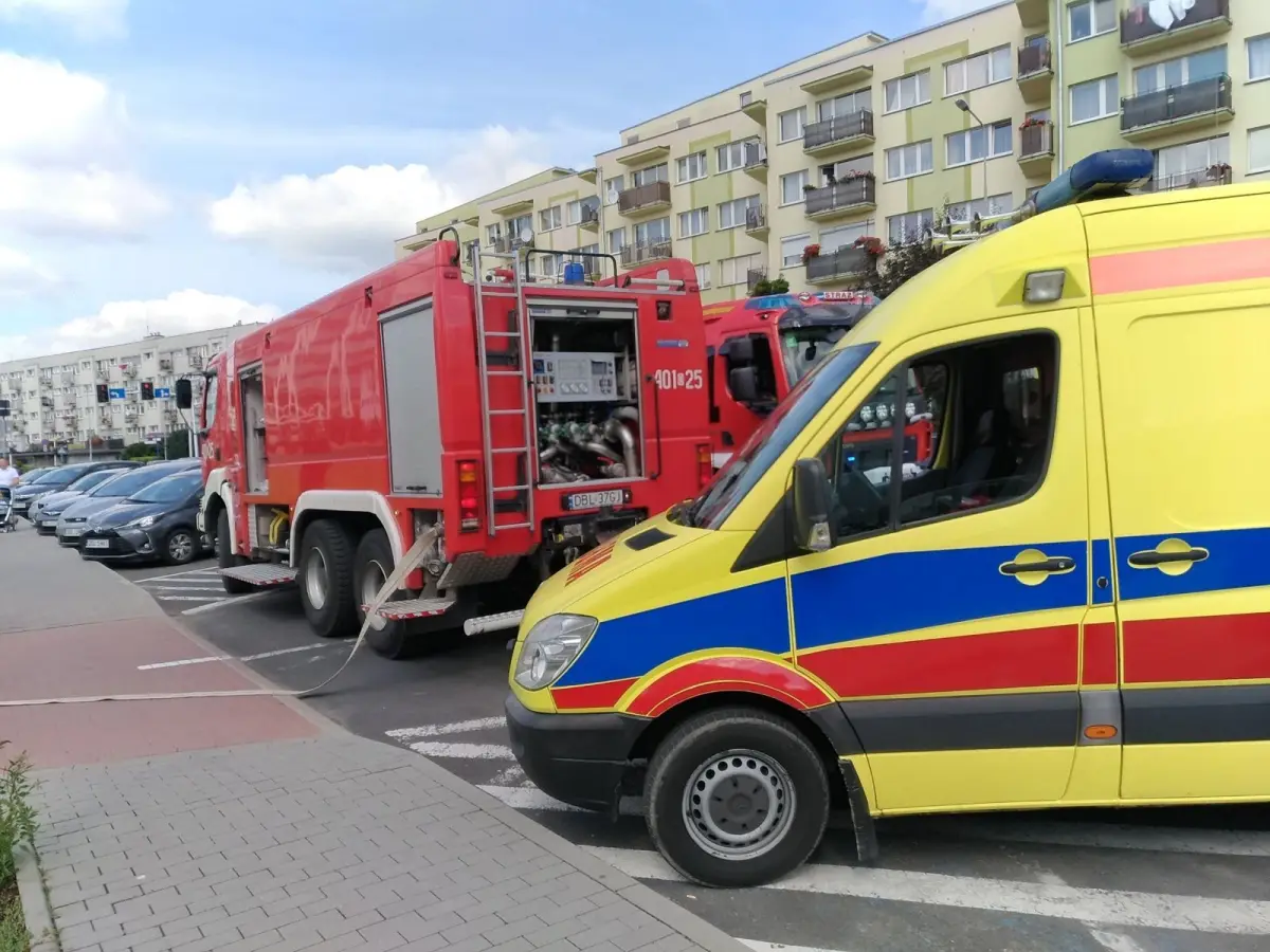 Ćwiczenia strażackie przy hotelu Ibis w Bolesławcu