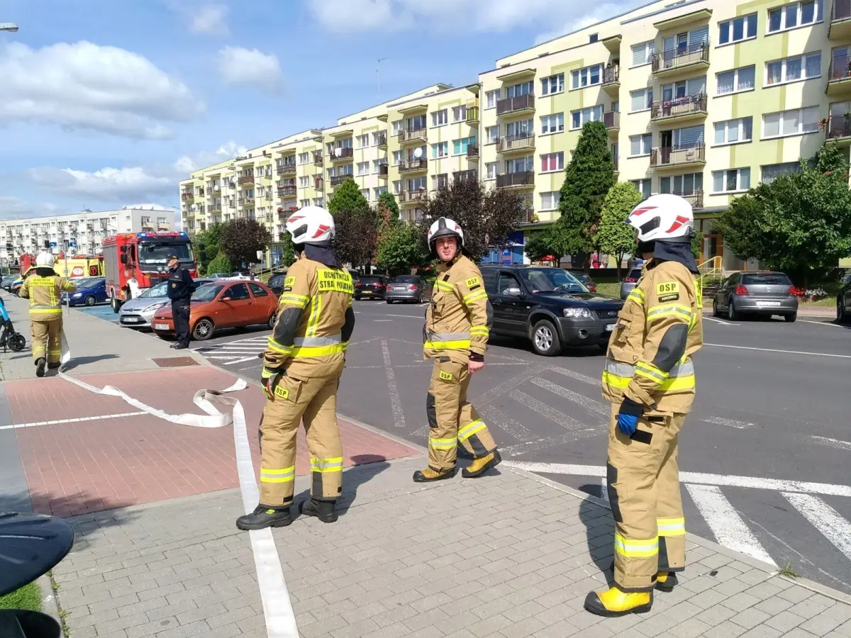 Ćwiczenia strażackie przy hotelu Ibis w Bolesławcu