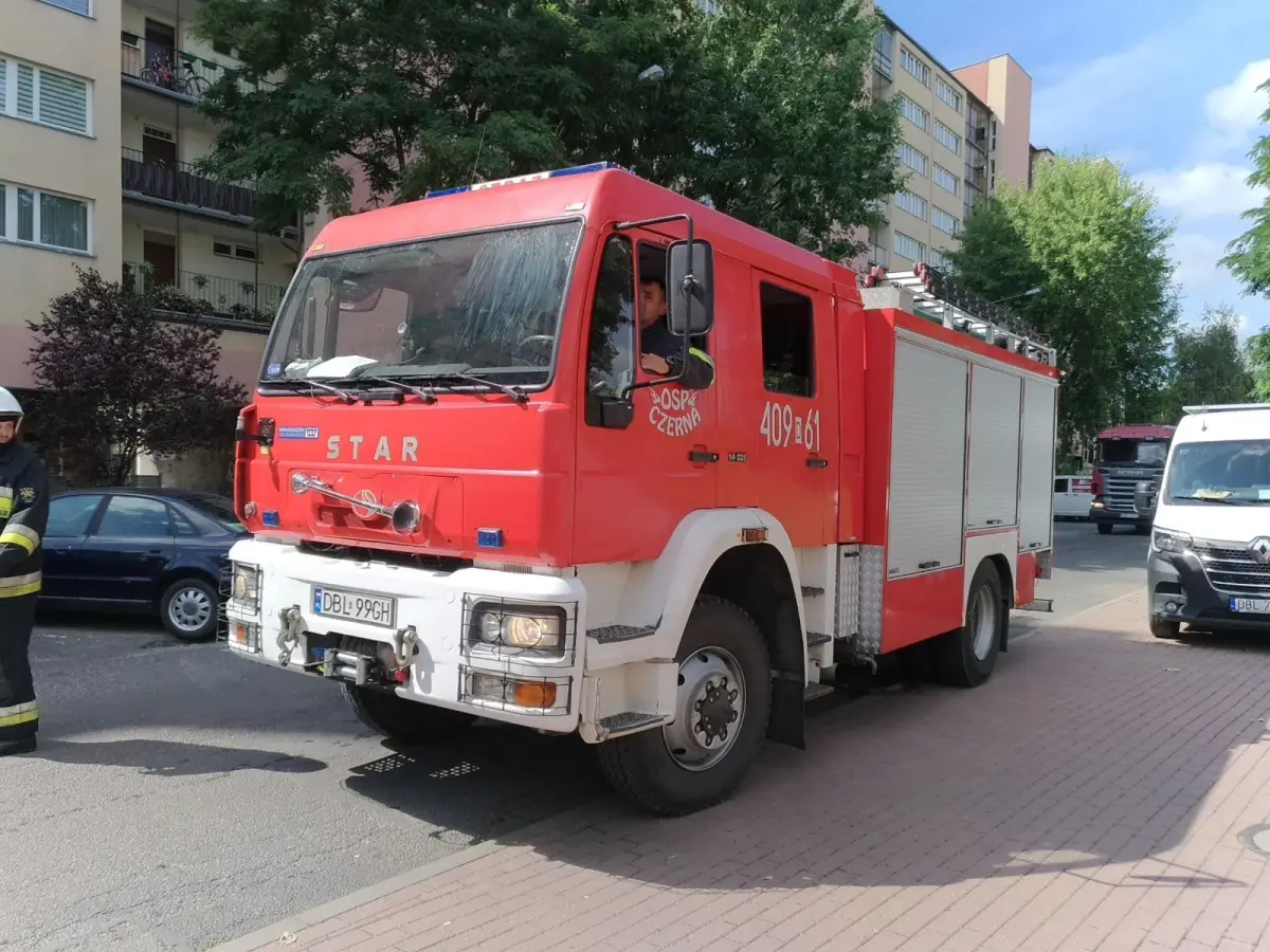 Ćwiczenia strażackie przy hotelu Ibis w Bolesławcu