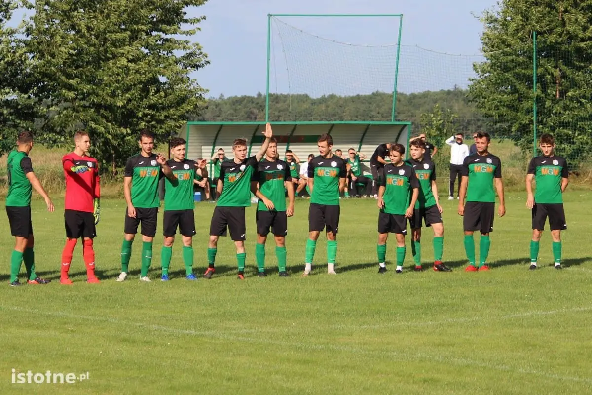 12 goli w meczu pucharowym GKS Warta Bolesławiecka – BKS Bolesławiec