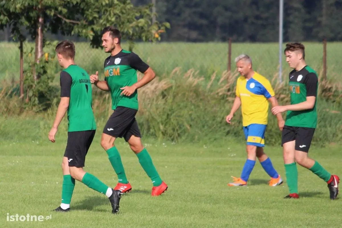 12 goli w meczu pucharowym GKS Warta Bolesławiecka – BKS Bolesławiec