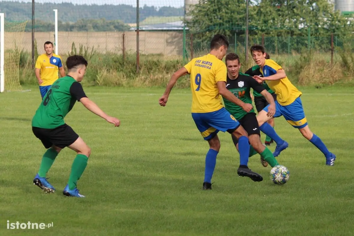 12 goli w meczu pucharowym GKS Warta Bolesławiecka – BKS Bolesławiec