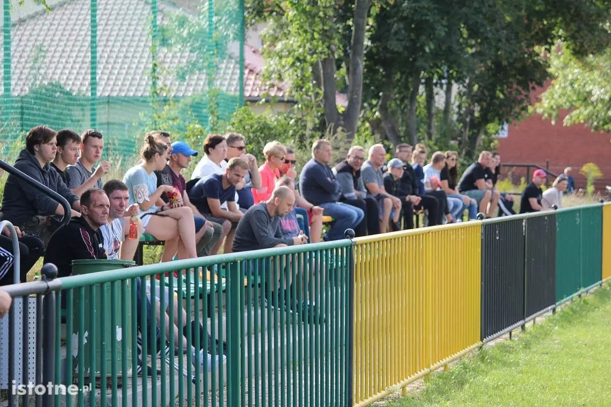 12 goli w meczu pucharowym GKS Warta Bolesławiecka – BKS Bolesławiec