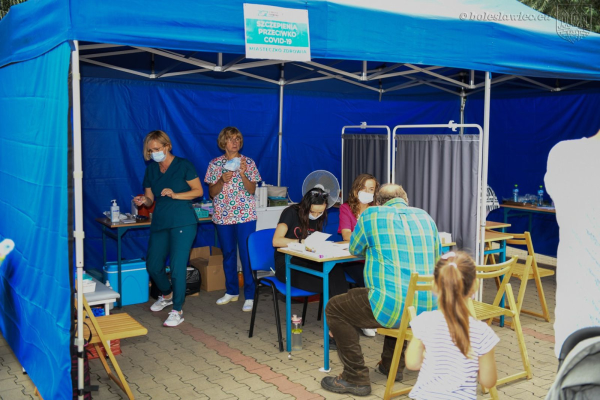 Akcja szczepień w czasie Bolesławieckiego Święta Ceramiki