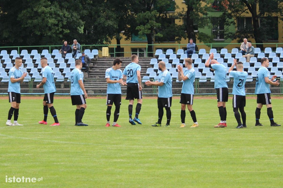 Niespodzianki nie było. BKS wysoko wygrywa z Górnikiem Węgliniec