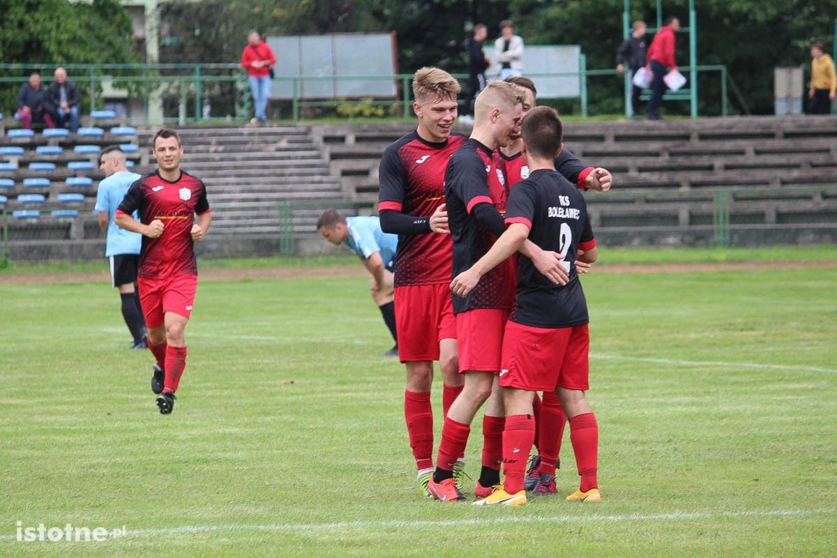 Niespodzianki nie było. BKS wysoko wygrywa z Górnikiem Węgliniec