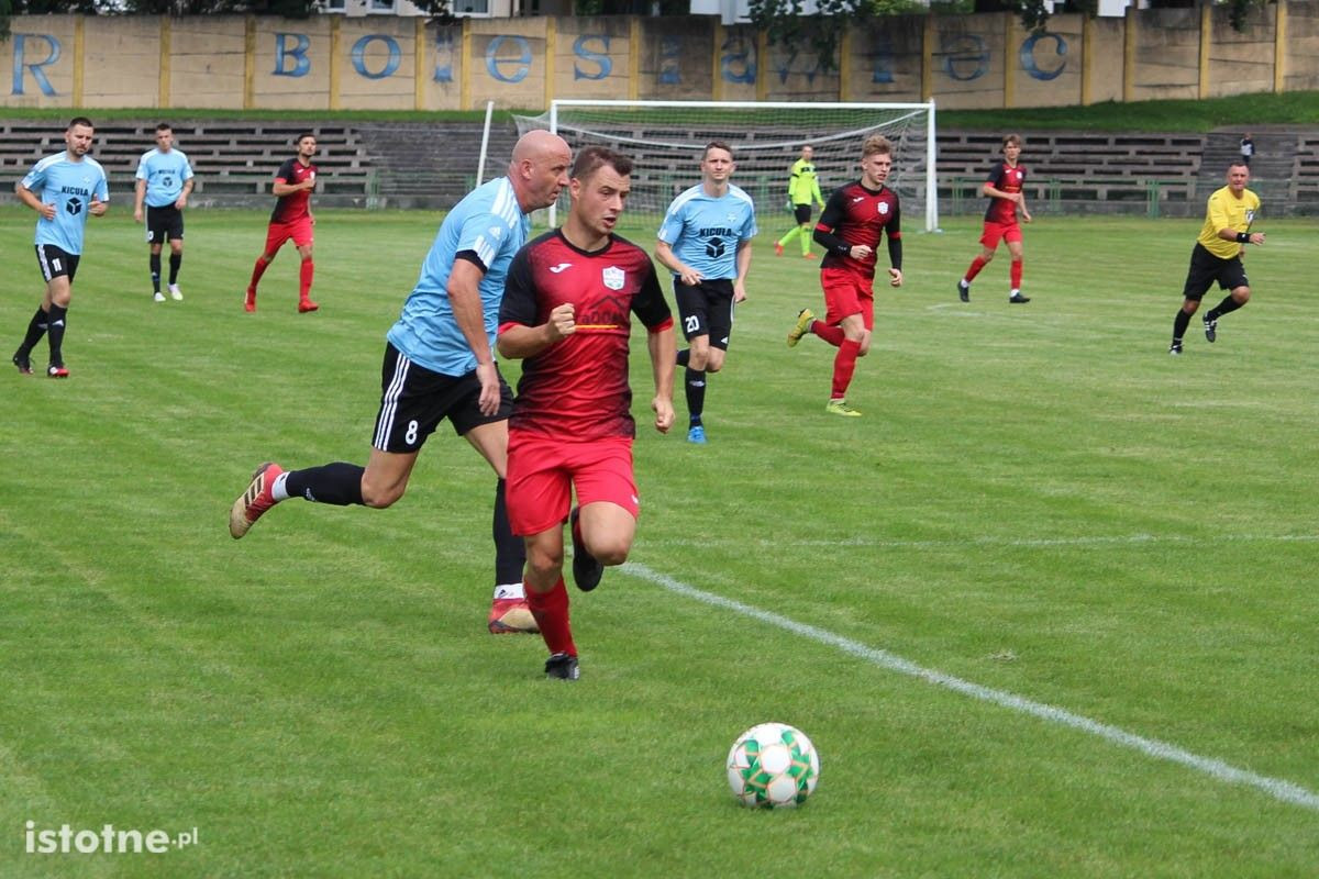 Niespodzianki nie było. BKS wysoko wygrywa z Górnikiem Węgliniec