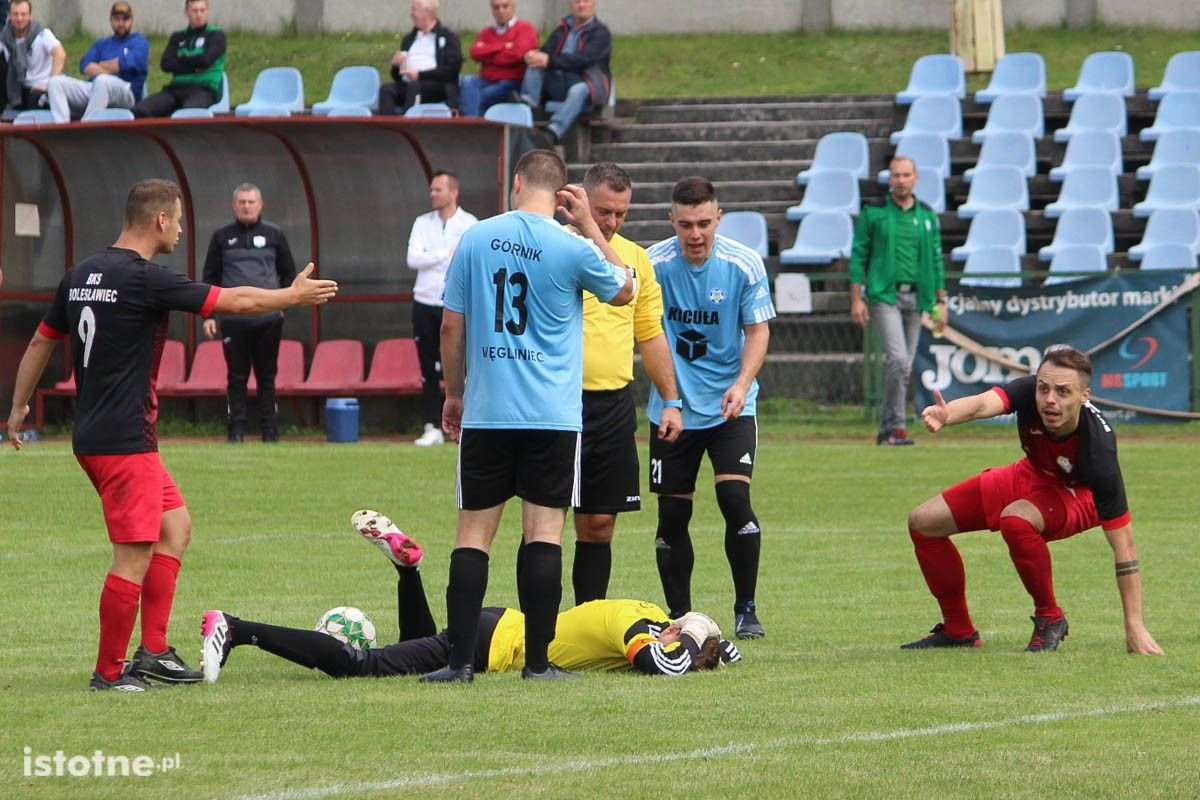 Niespodzianki nie było. BKS wysoko wygrywa z Górnikiem Węgliniec