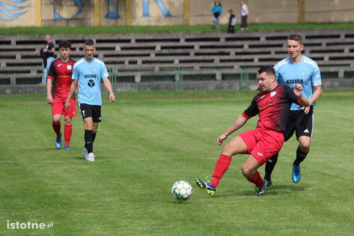 Niespodzianki nie było. BKS wysoko wygrywa z Górnikiem Węgliniec