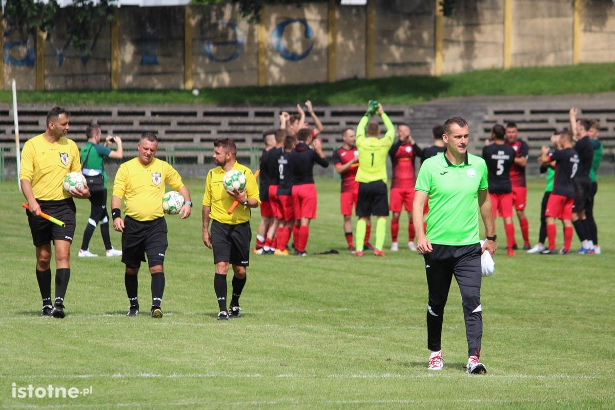 Niespodzianki nie było. BKS wysoko wygrywa z Górnikiem Węgliniec