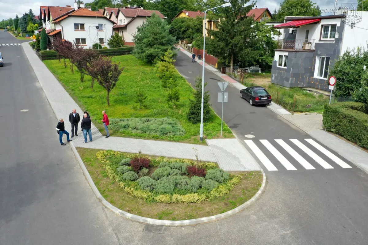 Nowy chodnik przy ulicy Różanej w Bolesławcu