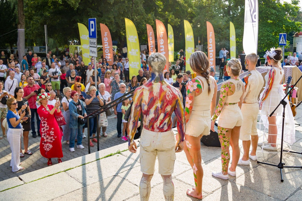 Glina Show 2021: Malowanie ciała