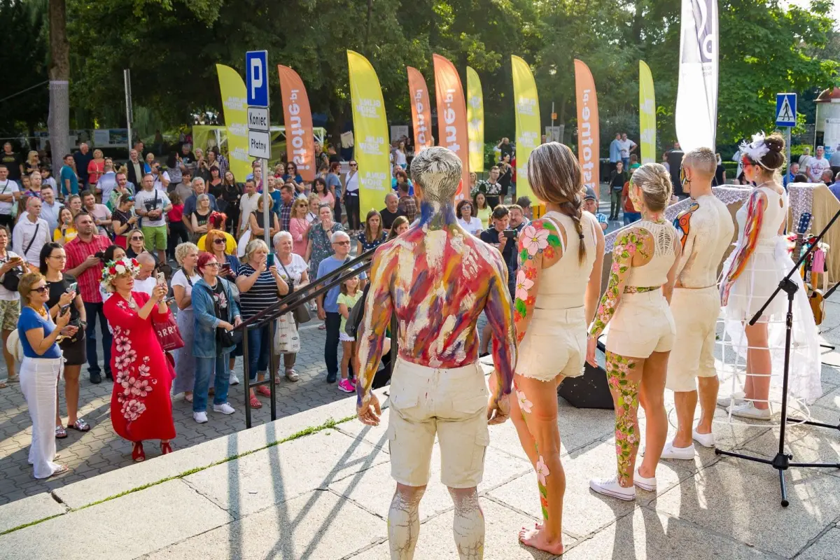 Glina Show 2021: Malowanie ciała
