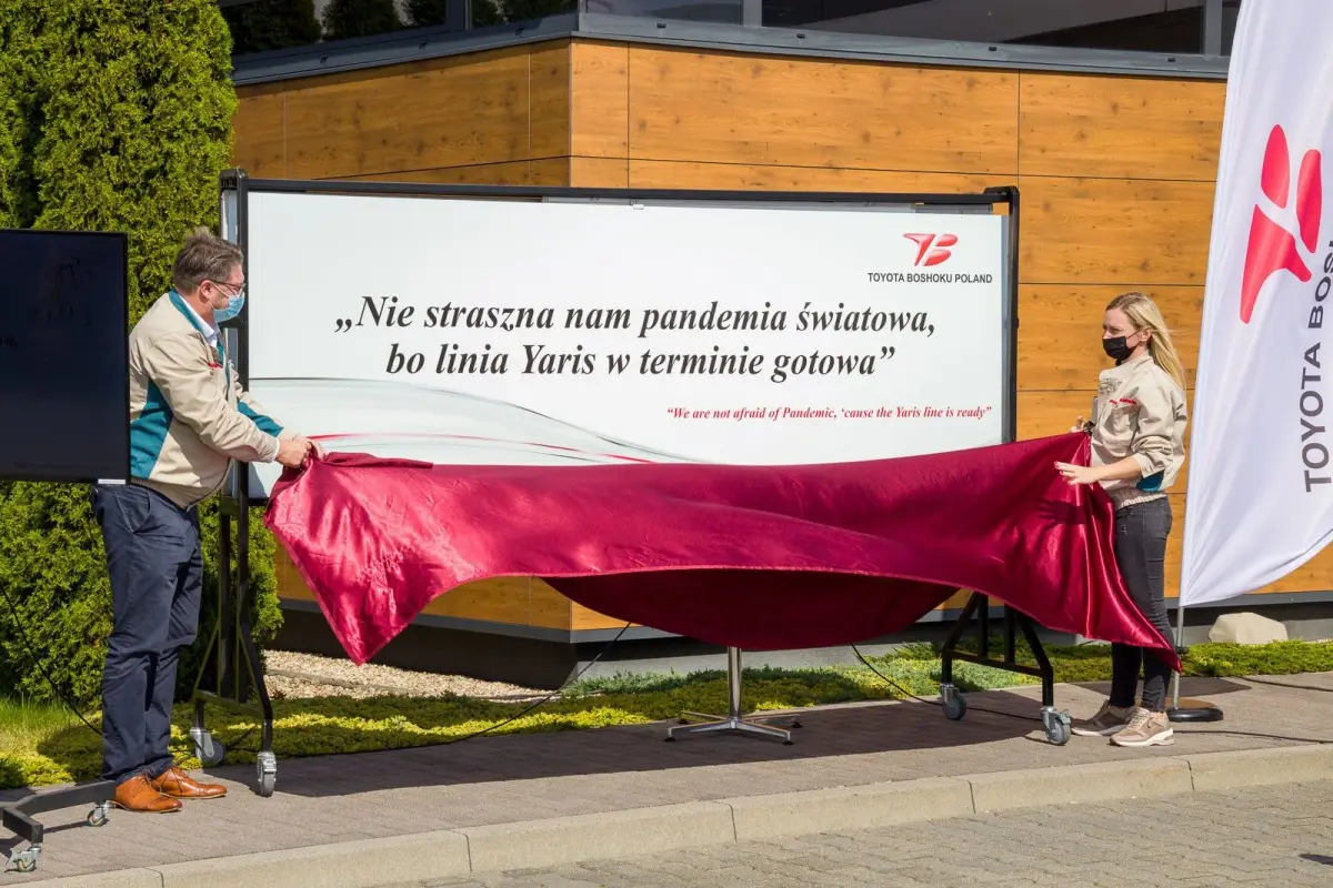 Pracownicy Toyota Boshoku Poland w Wykrotach świętowali wdrożenie nowego projektu