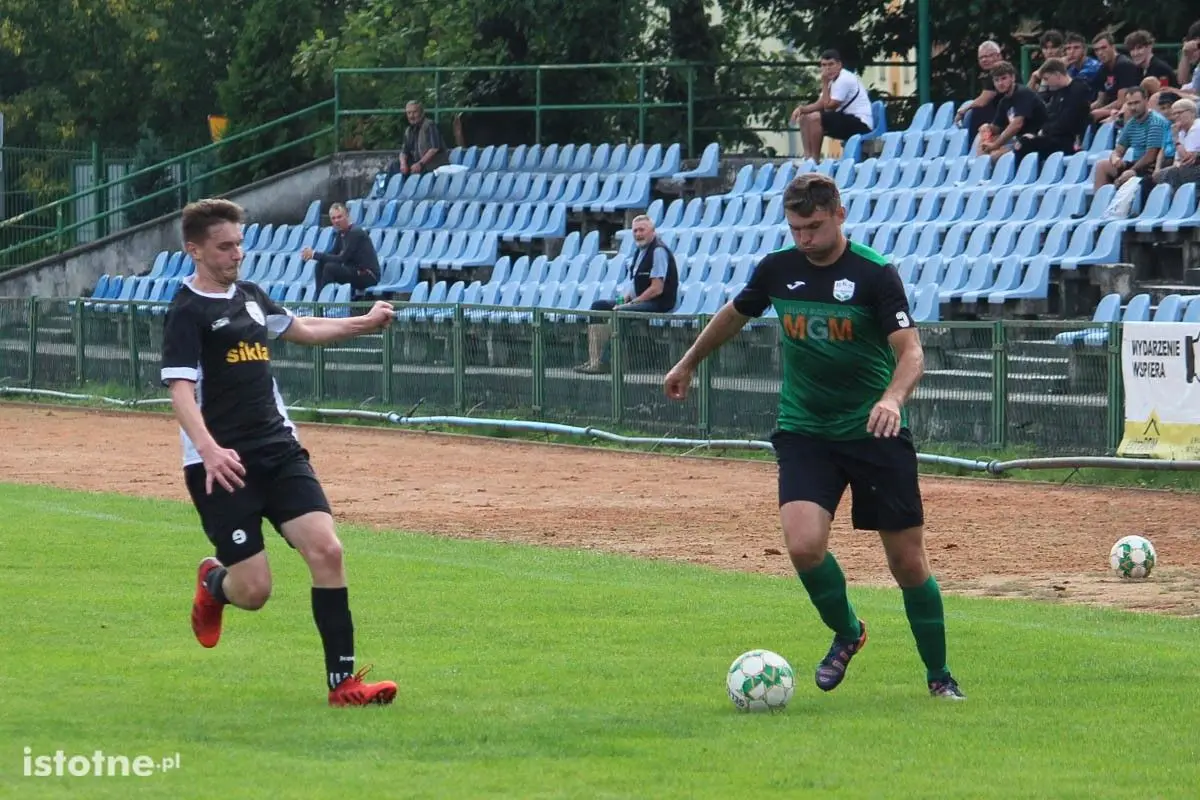 BKS wygrywa przy Spółdzielczej z Victorią Jelenia Góra