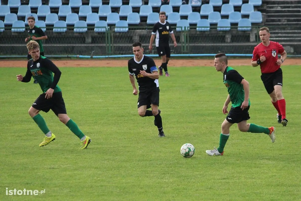 BKS wygrywa przy Spółdzielczej z Victorią Jelenia Góra