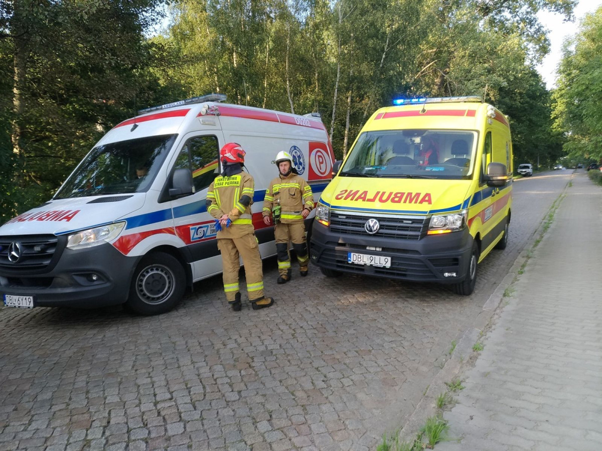 Zderzenie dwóch aut w Bożejowicach koło Bolesławca