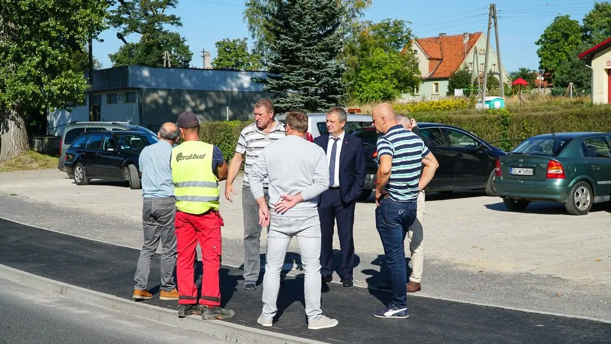 Droga powiatowa w Różyńcu przebudowana