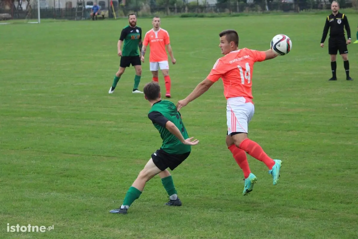 Mecz pucharowy Sparta Zebrzydowa - BKS Bolesławiec