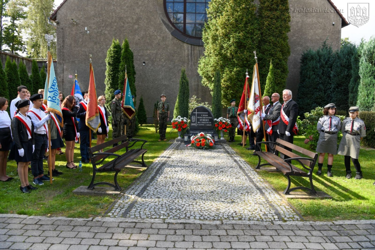 Oddali hołd męczennikom Syberii oraz pomordowanym w Katyniu i łagrach